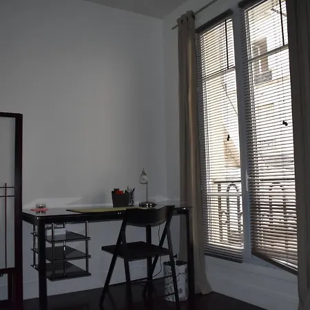Διαμέρισμα Simplistic 1 Bedroom In 17th *
